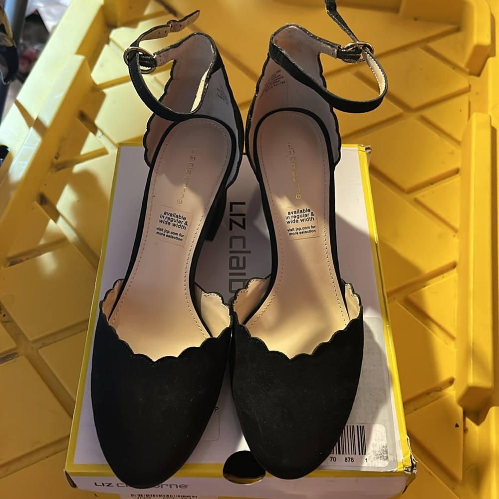 Liz Claiborne Shoes